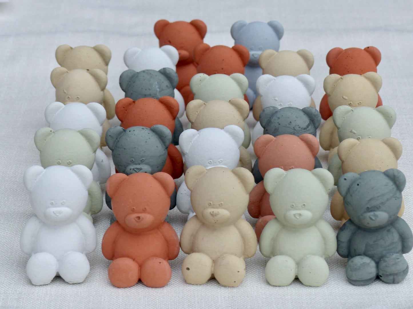 Mini ourson décoratif en ciment